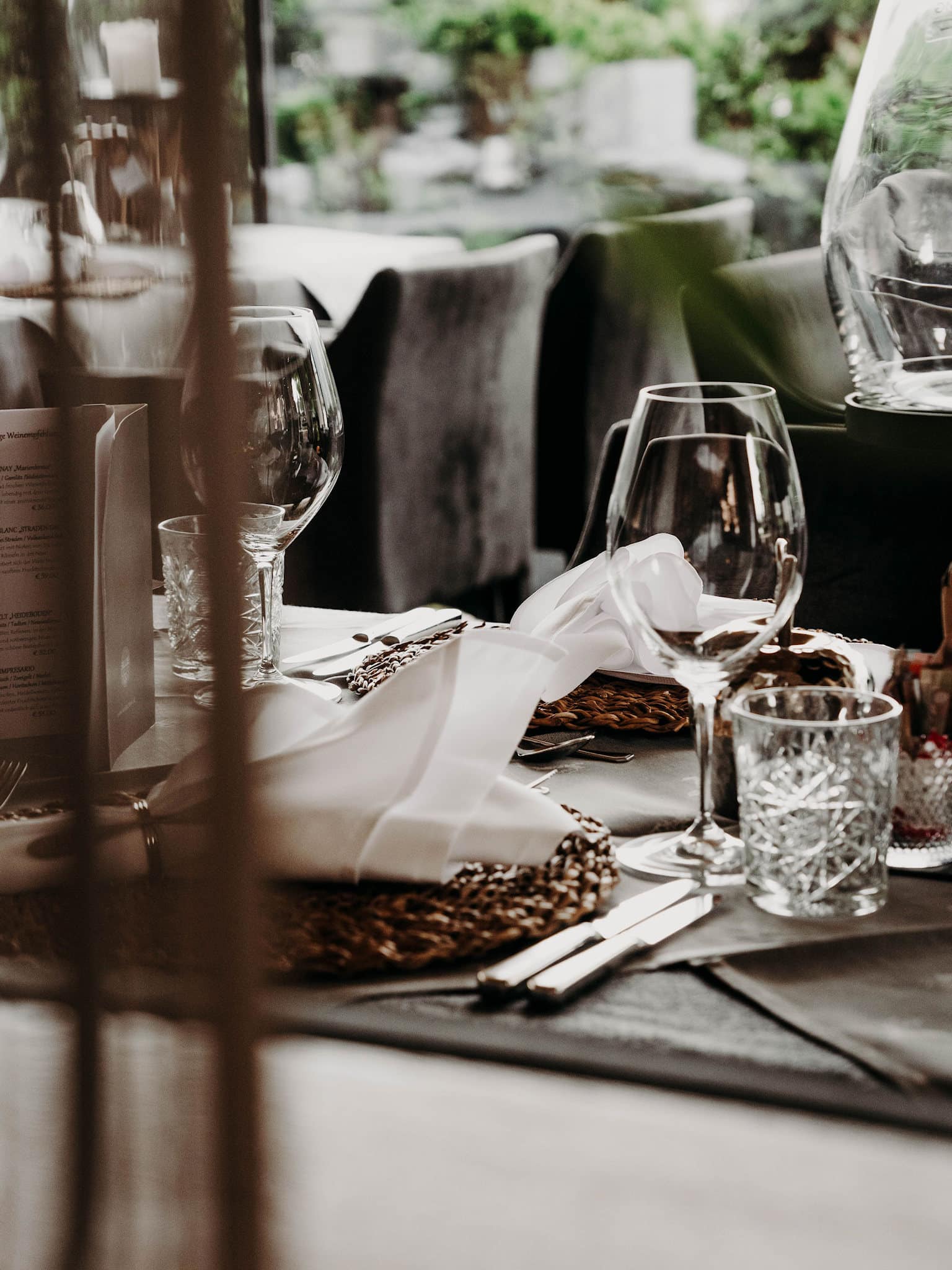Detailaufnahme gedeckter Tisch im Boutiquehotel Haidachhof Fügen
