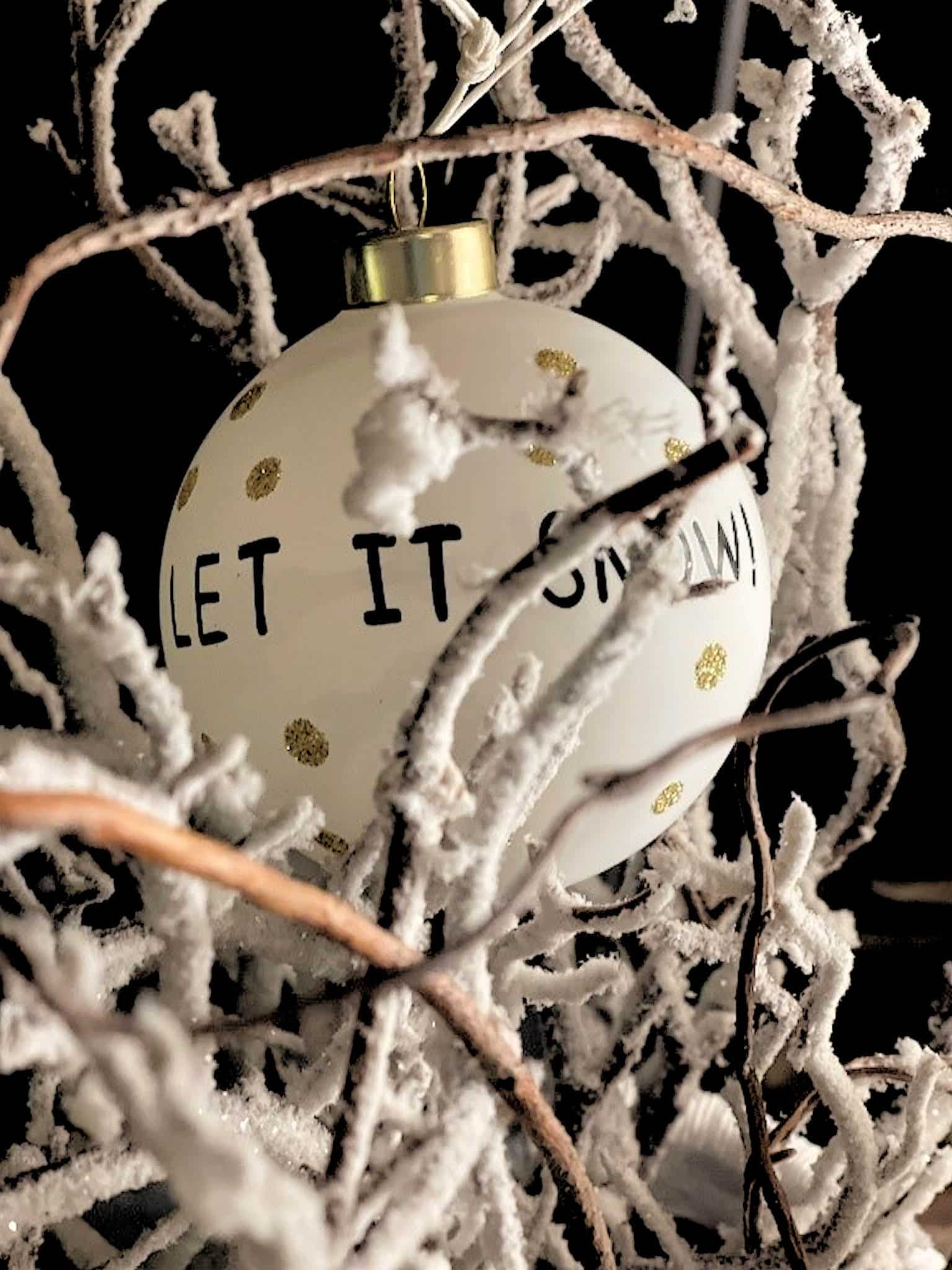Weihnachtskugel Let it snow