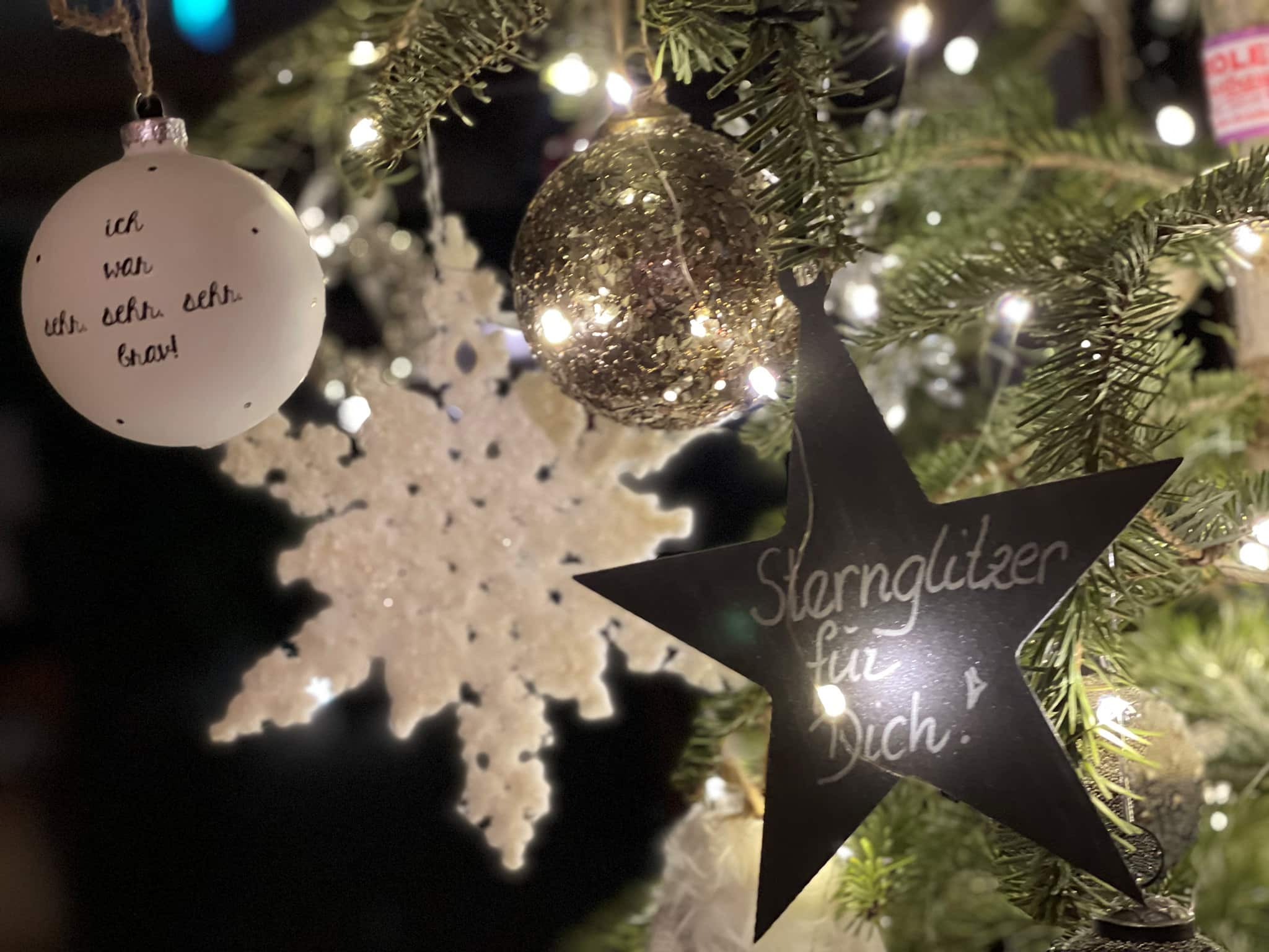 Christbaumschmuck im Boutiquehotel Haidachhof Fügen
