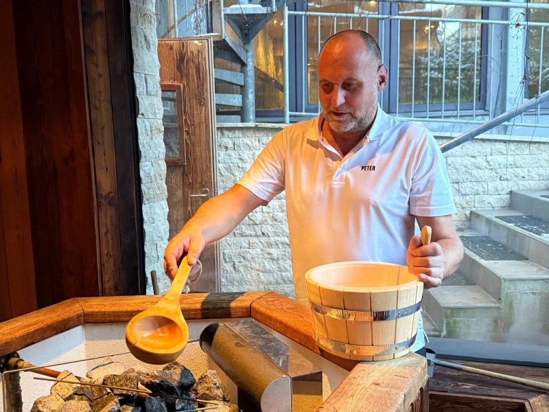 haiddachhof-wellness-sauna-aufguss